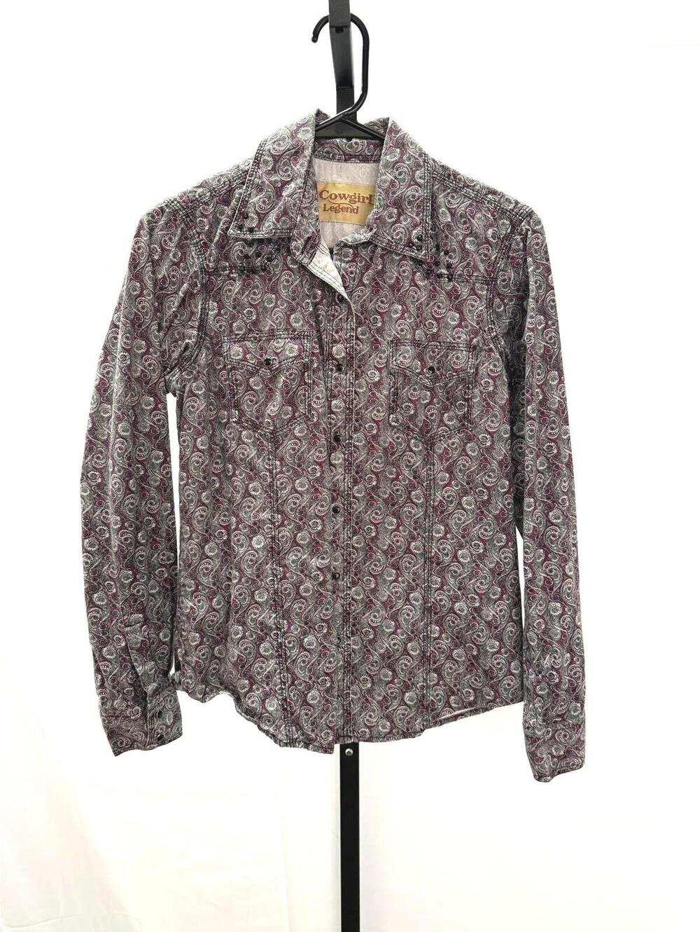 Cowgirl Legend Women's Western Shirt with Paisley Print Medium
